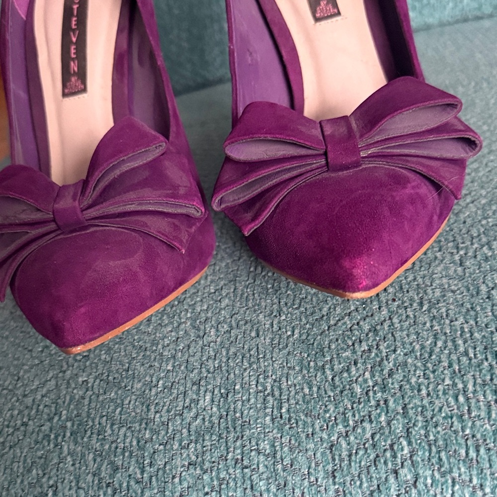 Steven Madden Women's Purple Suede Heels with Bow - Picture 4 of 6